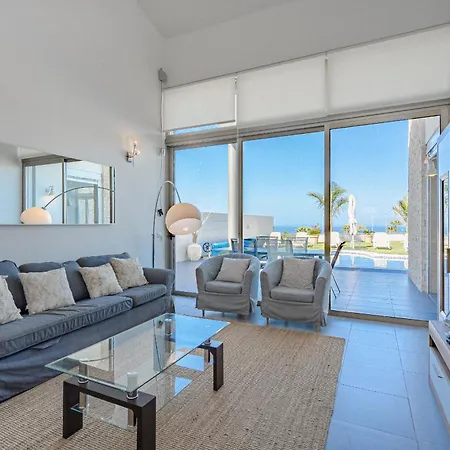 Elisabetta, Luxury With Heated Pool Ocean View In Adeje, Tenerife Vila *