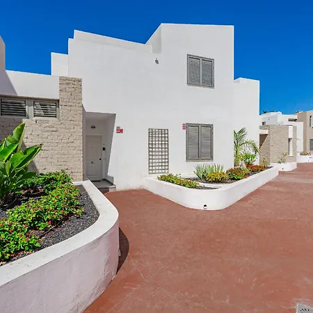 Elisabetta, Luxury With Heated Pool Ocean View In Adeje, Tenerife * أذيخي