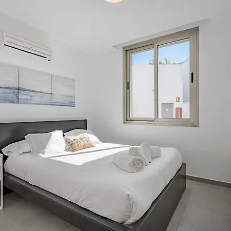 빌라 Elisabetta, Luxury With Heated Pool Ocean View In Adeje, Tenerife